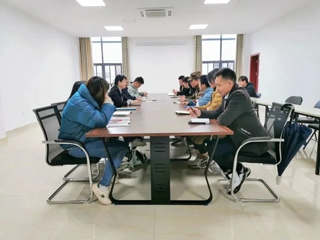 以会代训 提升水平—吉安华腾职业中等专业